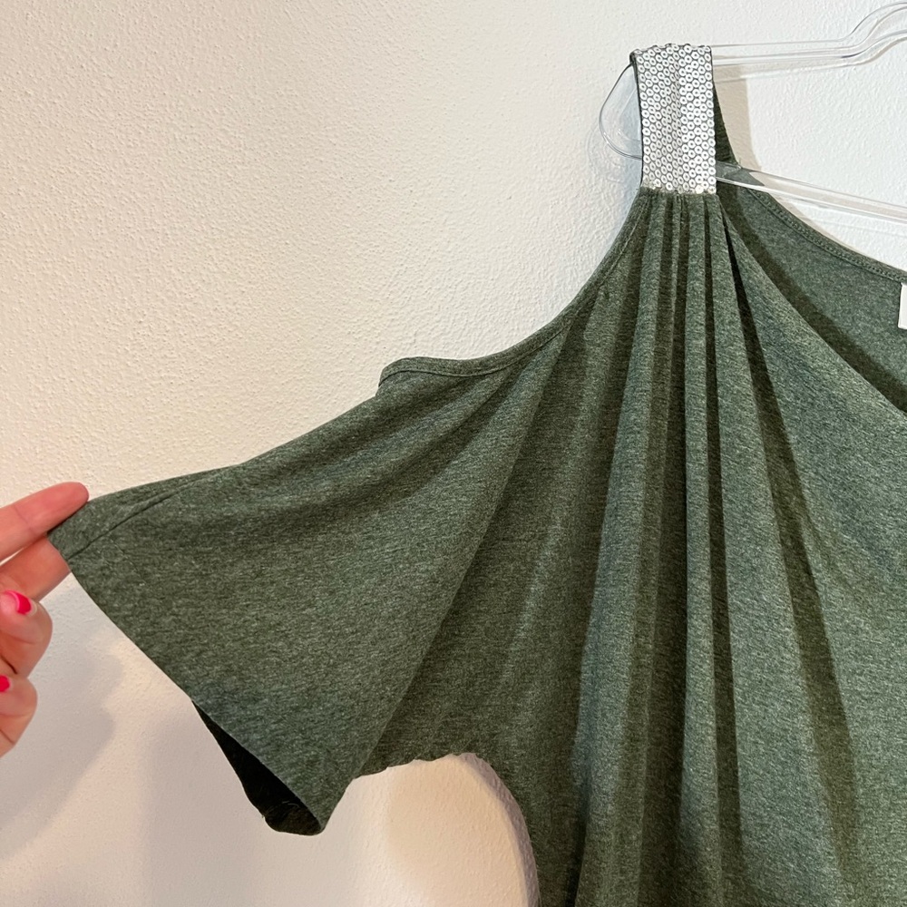 Rosegal Open Shoulder Silver Sequin Strap Short Sleeve Green Top 2XL - Picture 4 of 9
